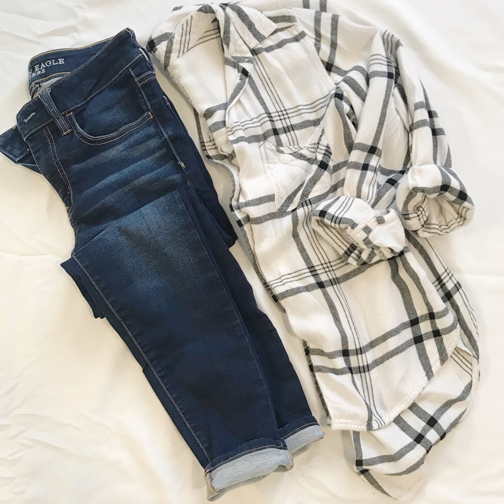 AE button up
